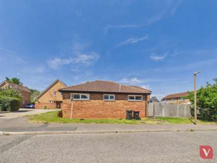 Laurel Close, Crownhill, Image 15