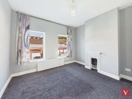 Jubilee Street, Luton, Image 5