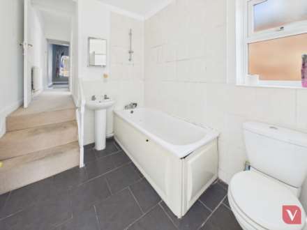 Jubilee Street, Luton, Image 9