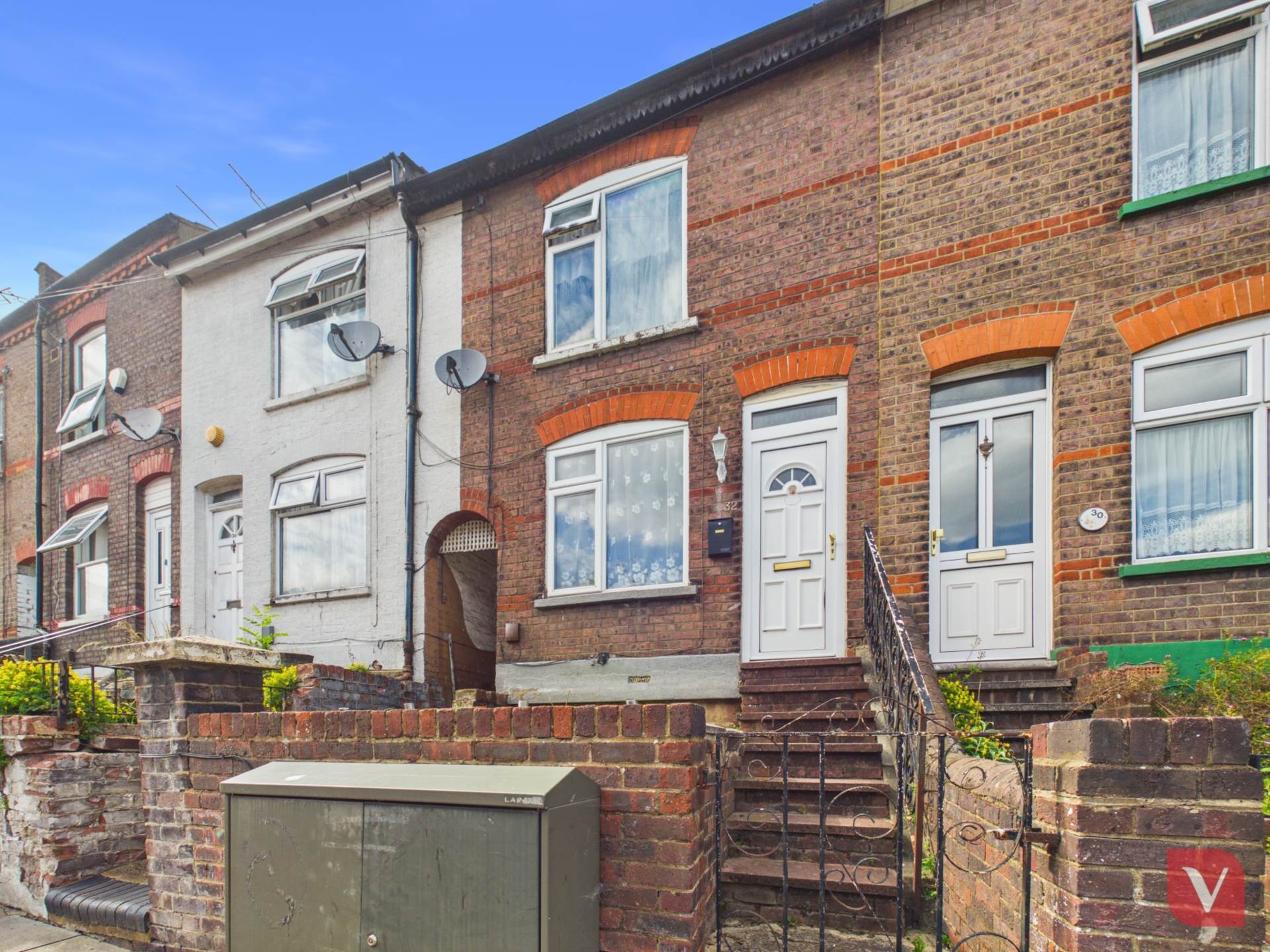 Milton Road, Luton, Image 1