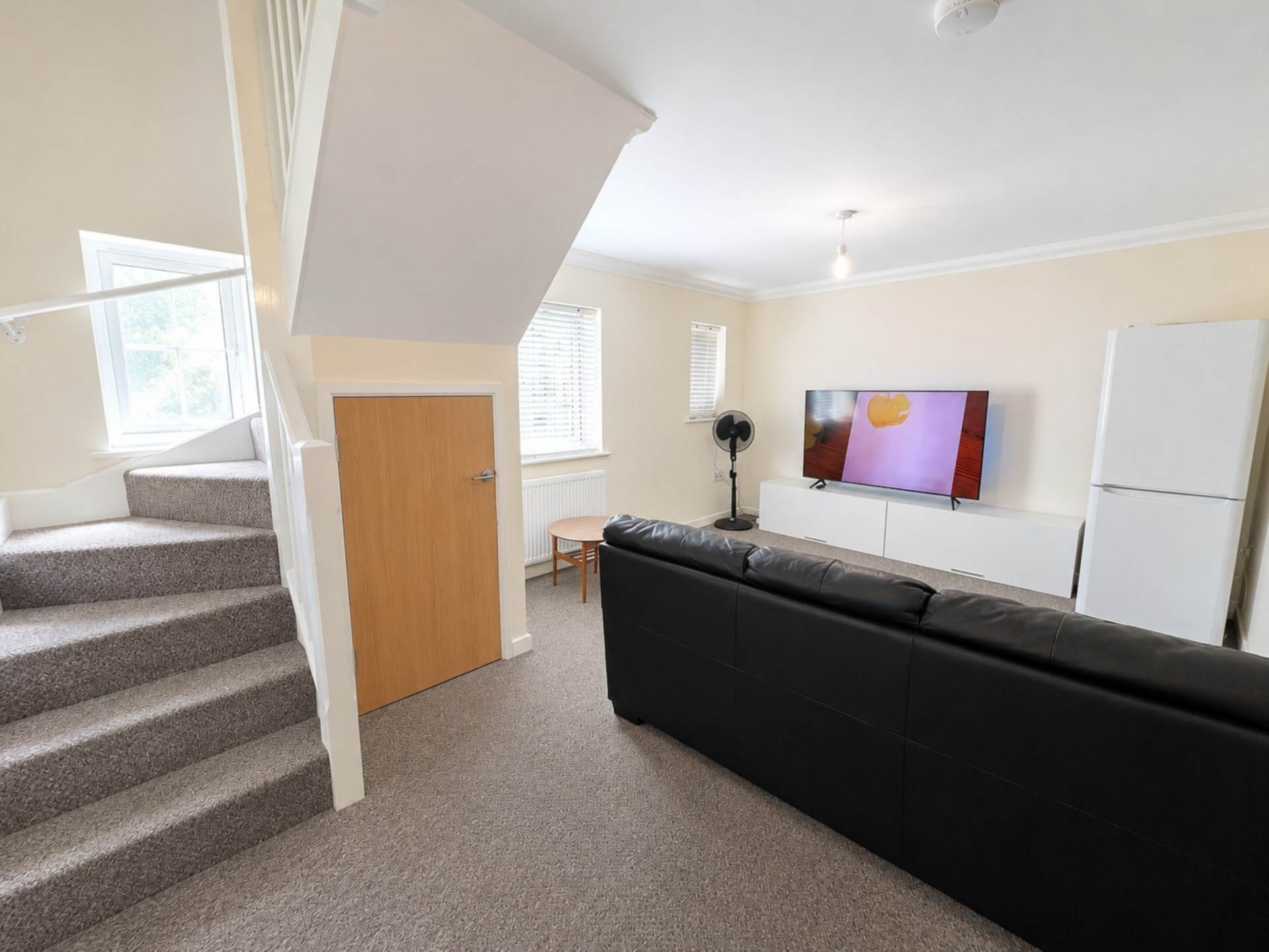 Kingswood Court, Luton, Image 6