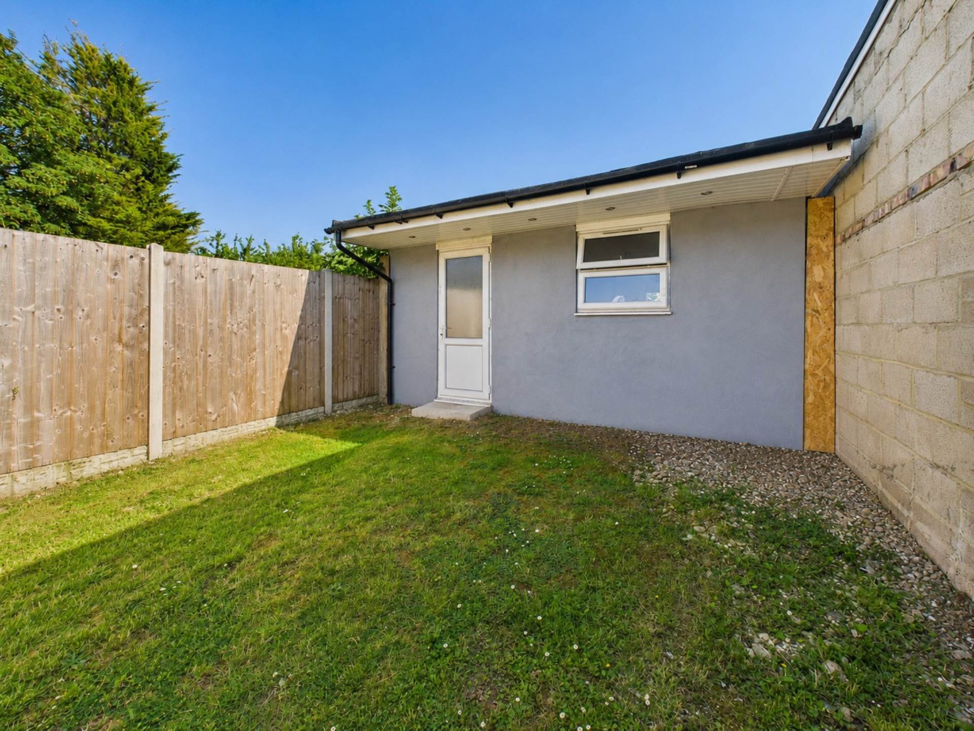 Bradley Road, Luton, Image 14