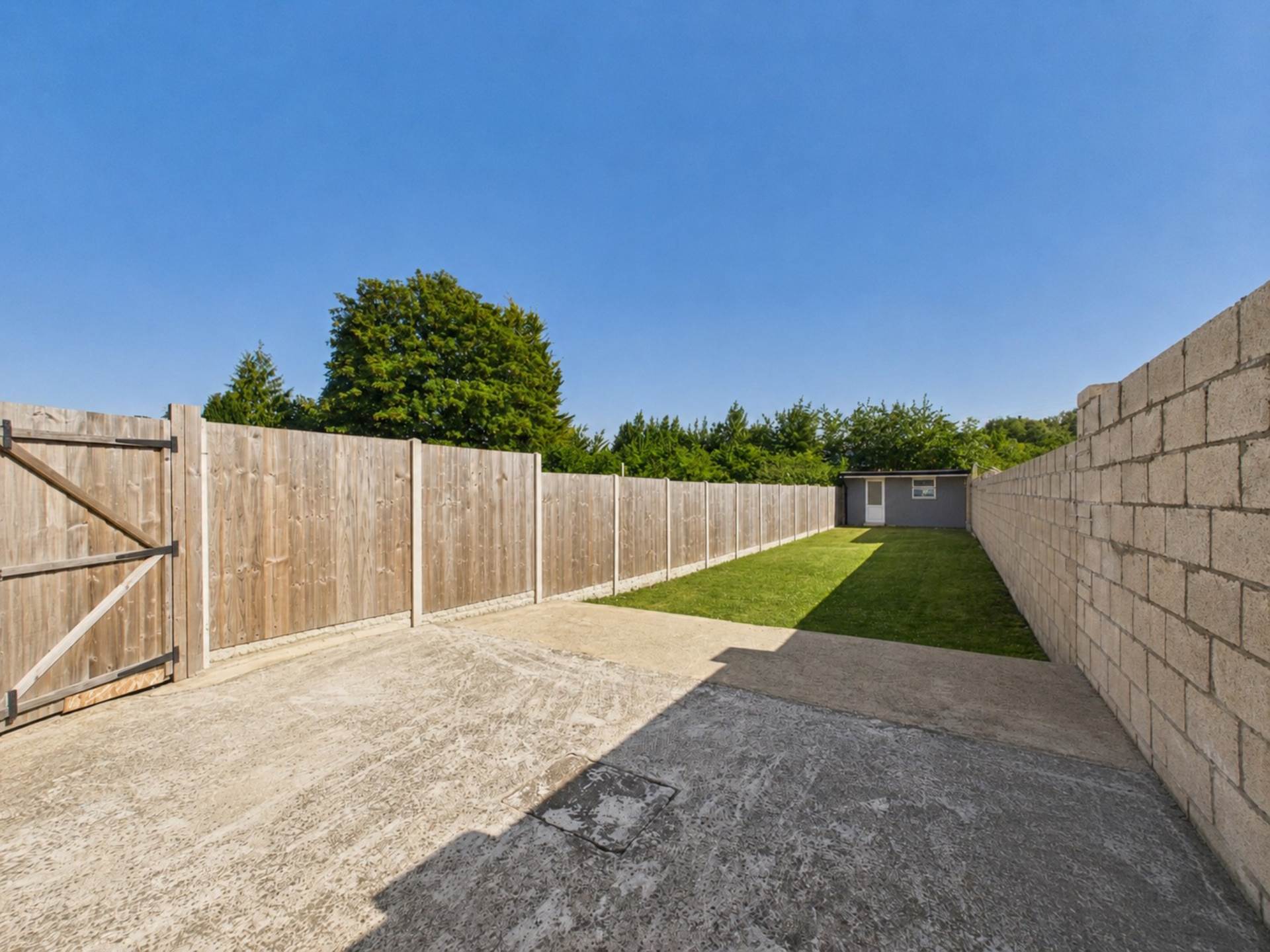 Bradley Road, Luton, Image 3