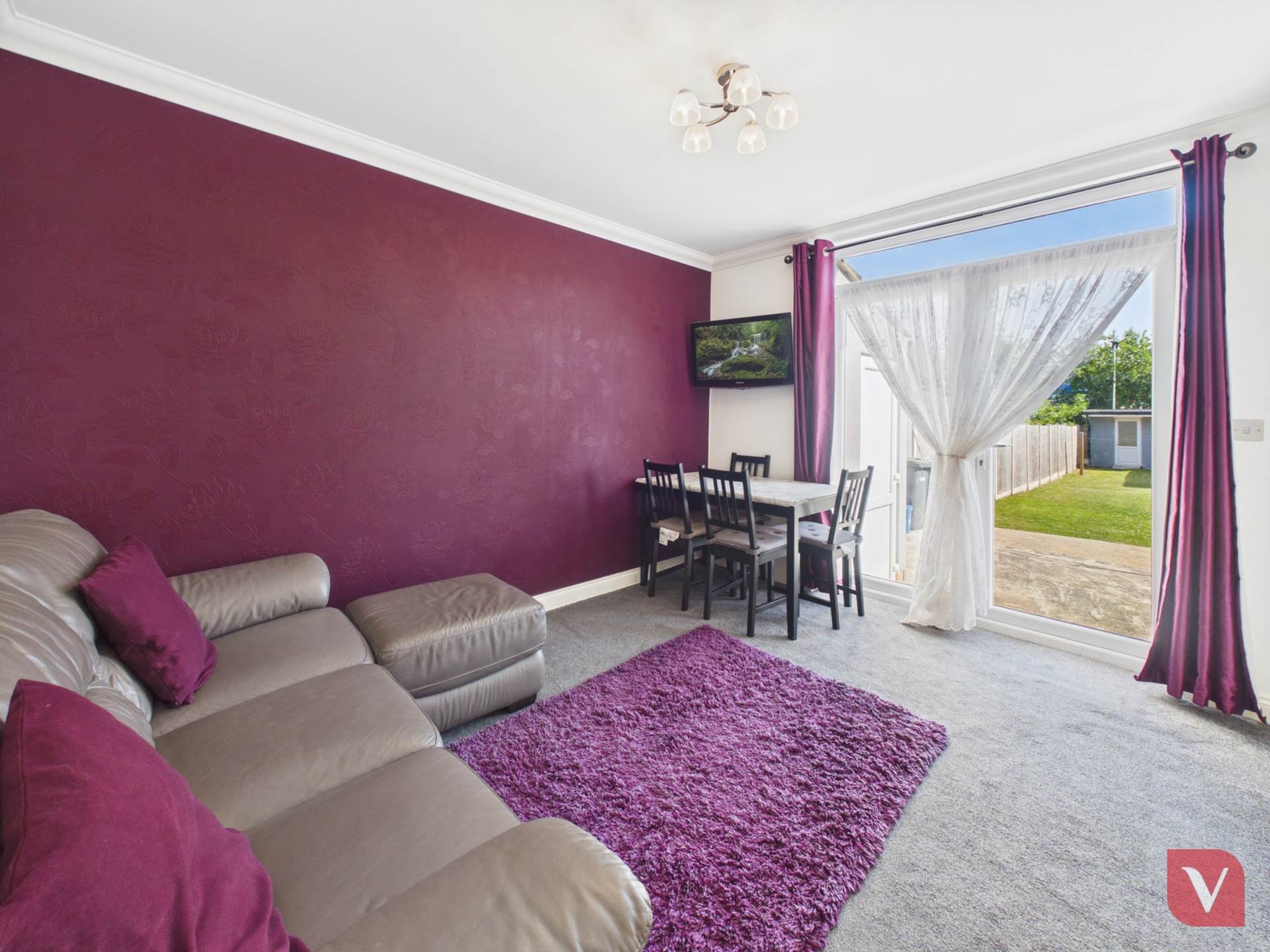 Bradley Road, Luton, Image 4
