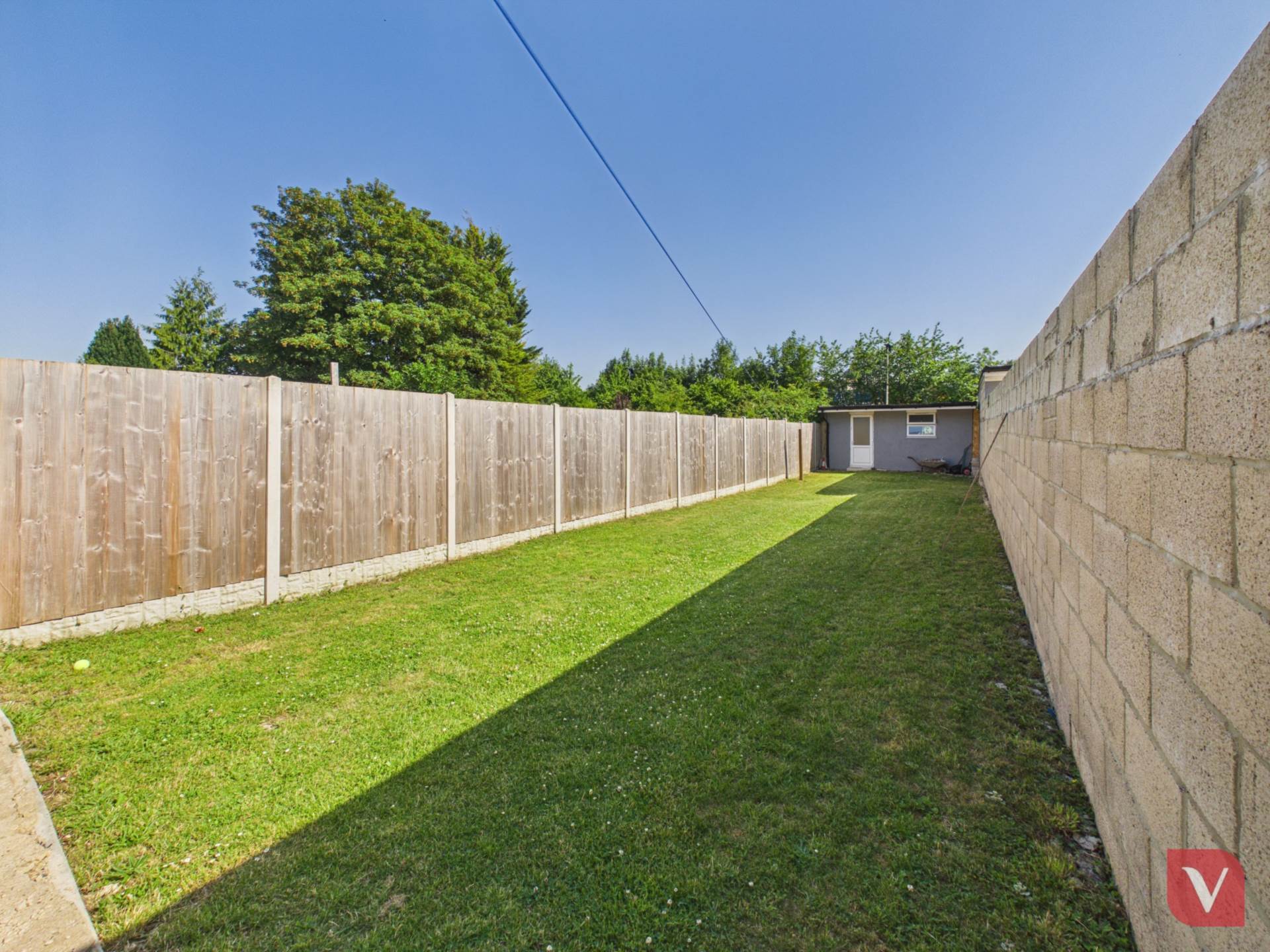 Bradley Road, Luton, Image 6
