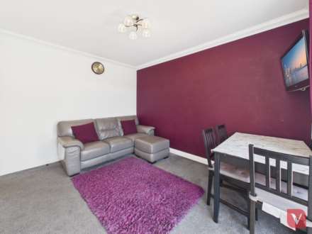 Bradley Road, Luton, Image 17