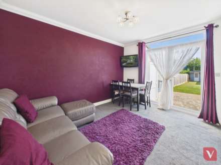Bradley Road, Luton, Image 4
