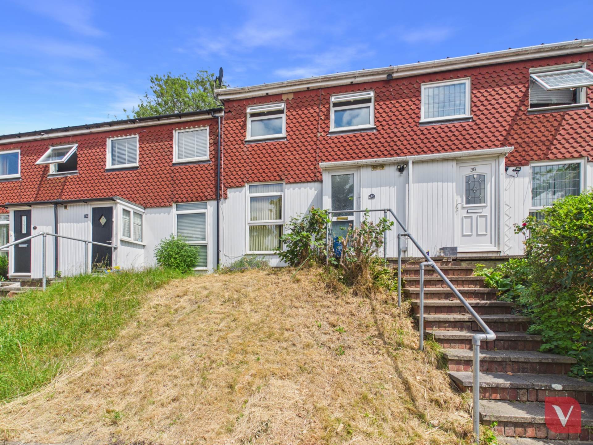 Trowbridge Gardens, Luton, Image 1