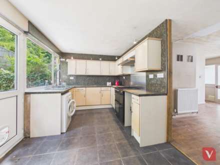 Trowbridge Gardens, Luton, Image 3