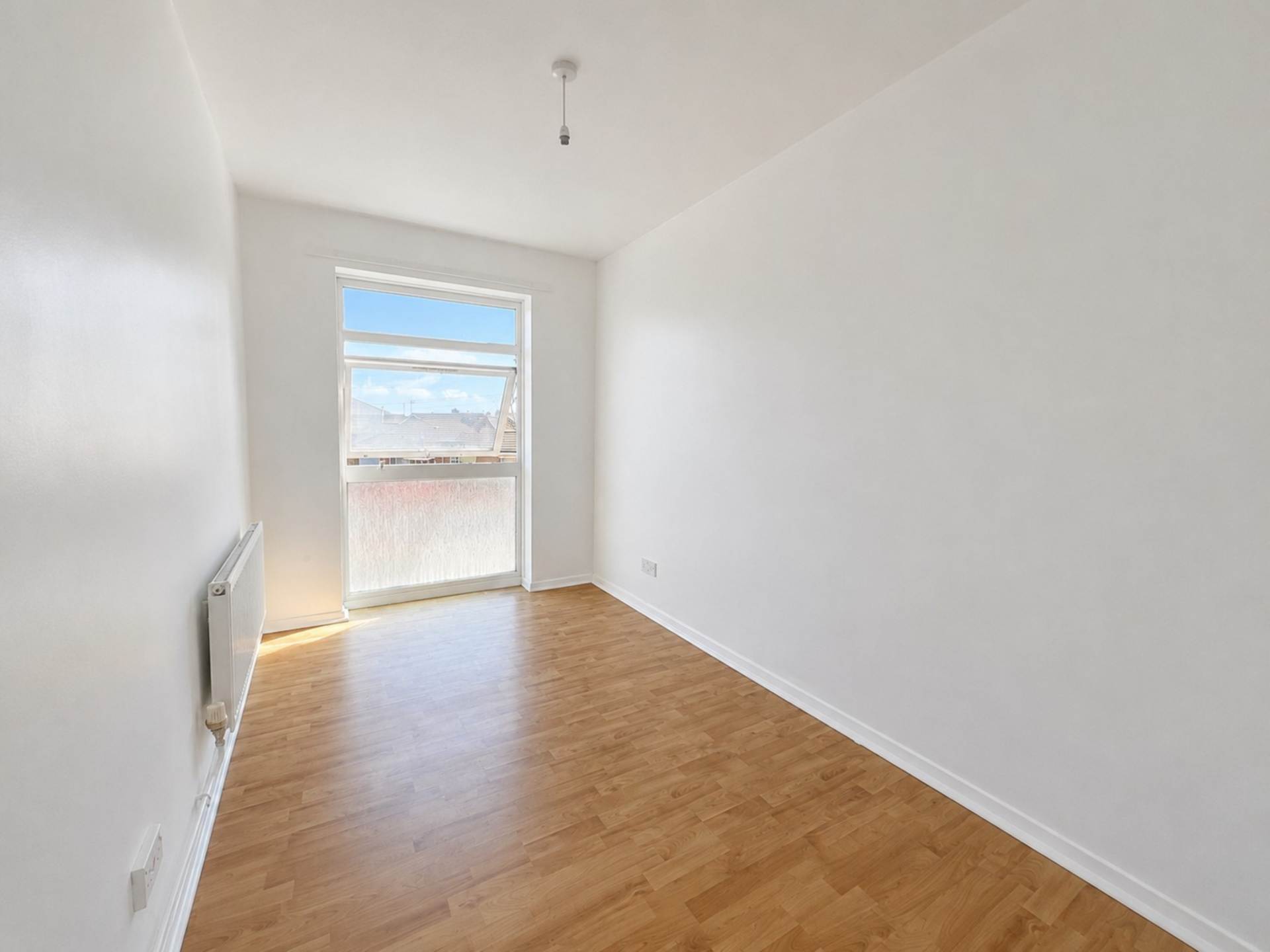 Elderberry Close, Luton, Image 8