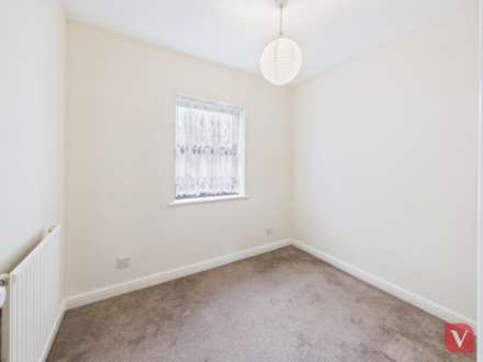 Gleneagles Drive, Luton, Image 5