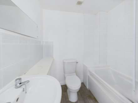 Strartford Road, Milton Keynes, Image 10