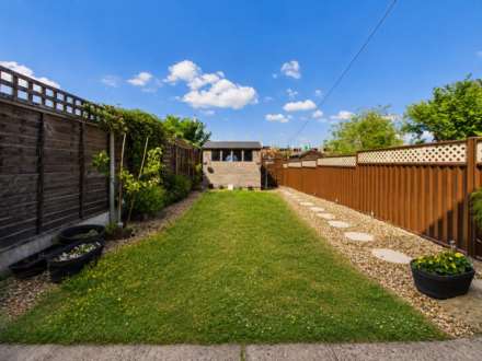 Whitwell Close, Luton, Image 4