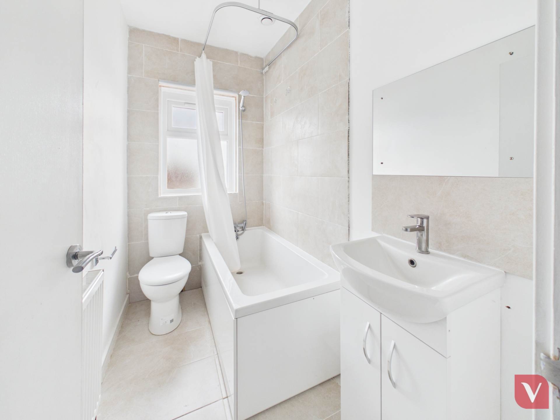 Russell Rise, Luton, Image 4