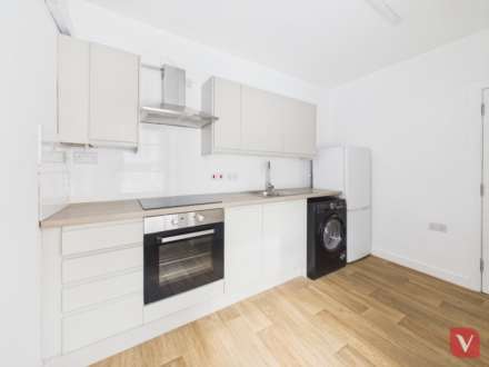 Russell Rise, Luton, Image 3