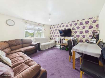 Wexham Close, Luton, Image 2