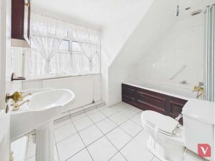 Ludlow Avenue, Luton, Image 15