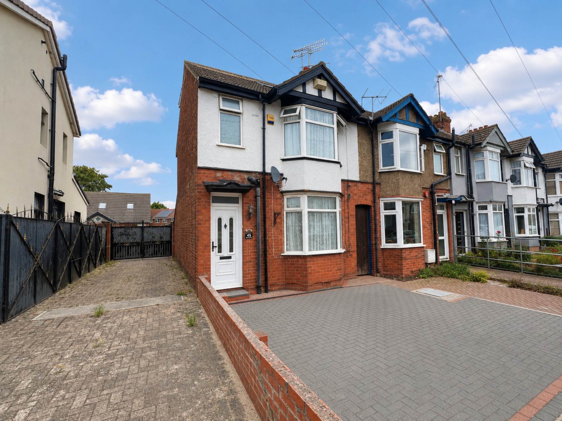Wingate Road, Luton, Image 1