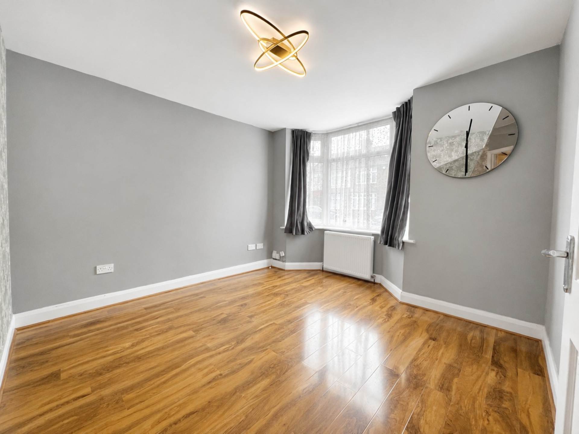 Wingate Road, Luton, Image 2