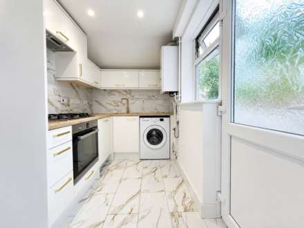 Wingate Road, Luton, Image 4