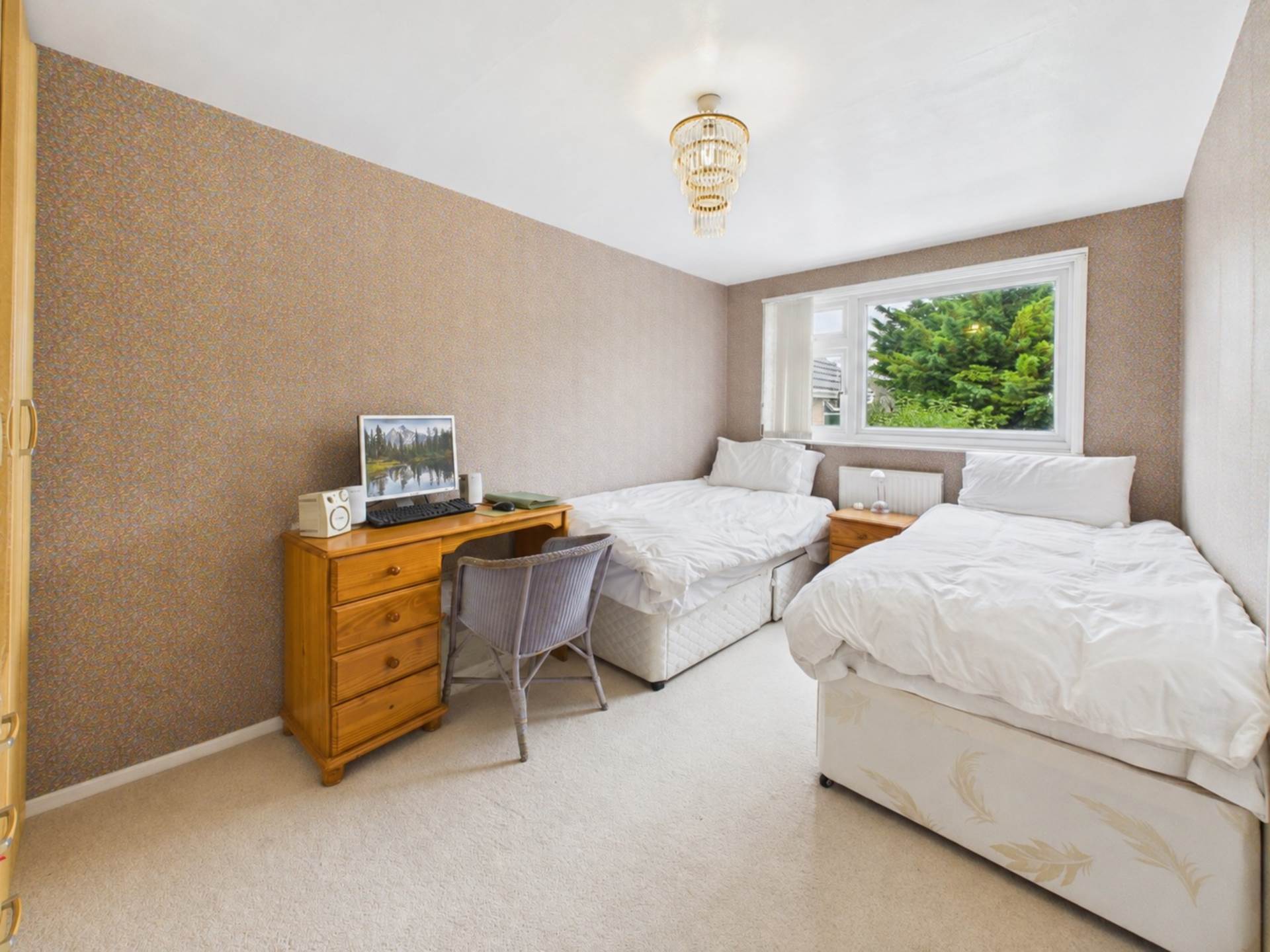 Wheatfield Road, Luton, Image 11