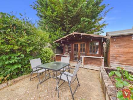 Wheatfield Road, Luton, Image 16