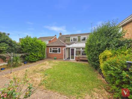 Wheatfield Road, Luton, Image 17