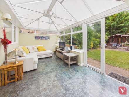 Wheatfield Road, Luton, Image 4