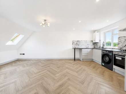 Marsh Road, Luton, Image 4