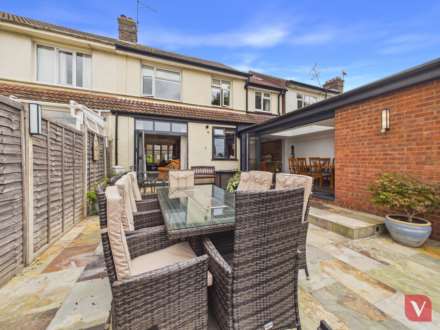 Hitchin Road, Luton, Image 17