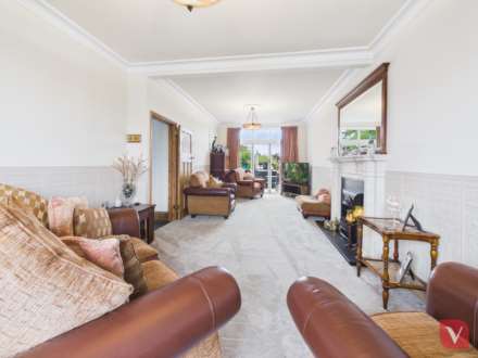 Hitchin Road, Luton, Image 21