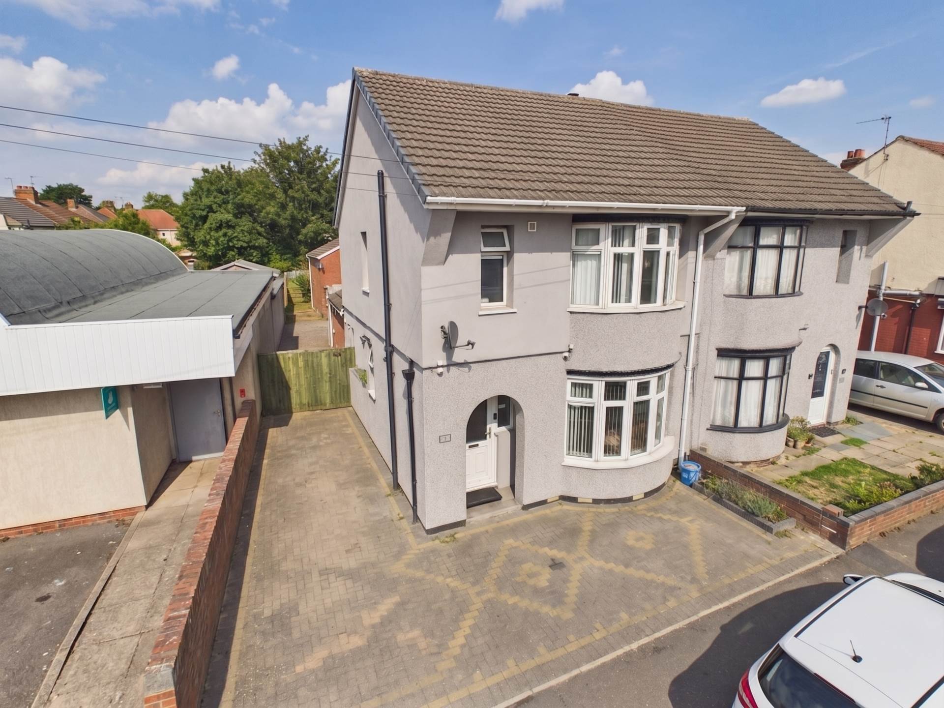 Austin Road, Luton, Image 1