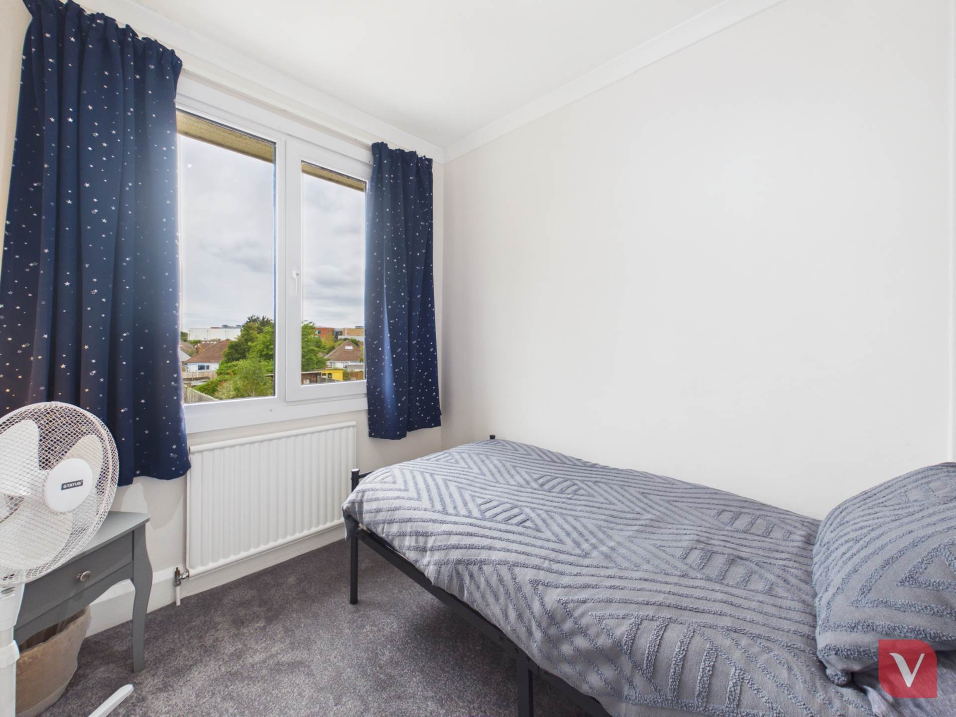Hitchin Road, Luton, Image 9