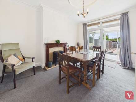 Hitchin Road, Luton, Image 4