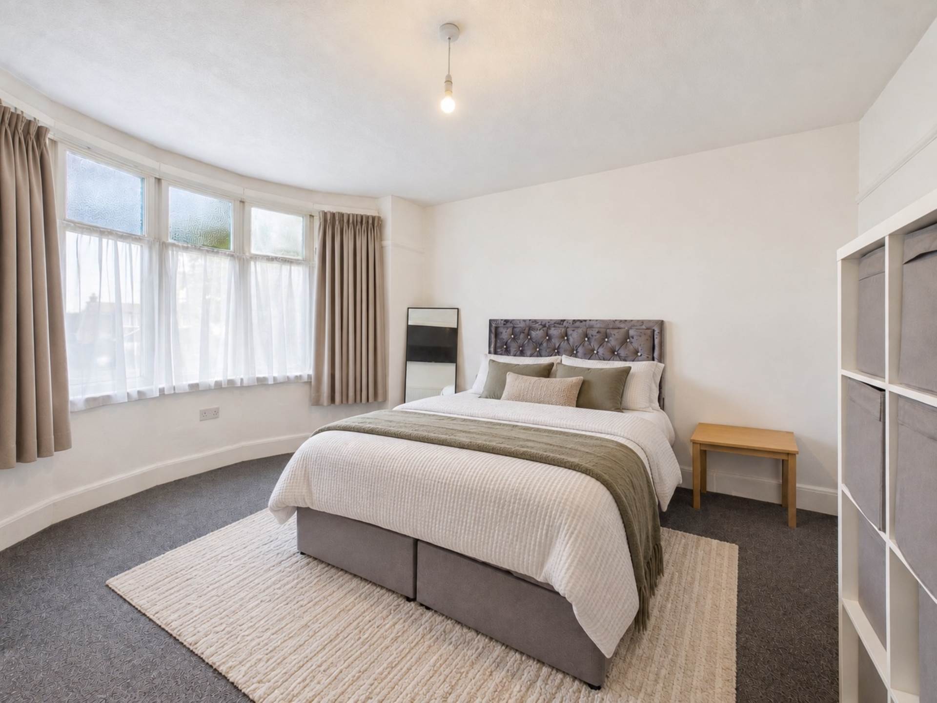 Dunstable Road, Luton, Image 7