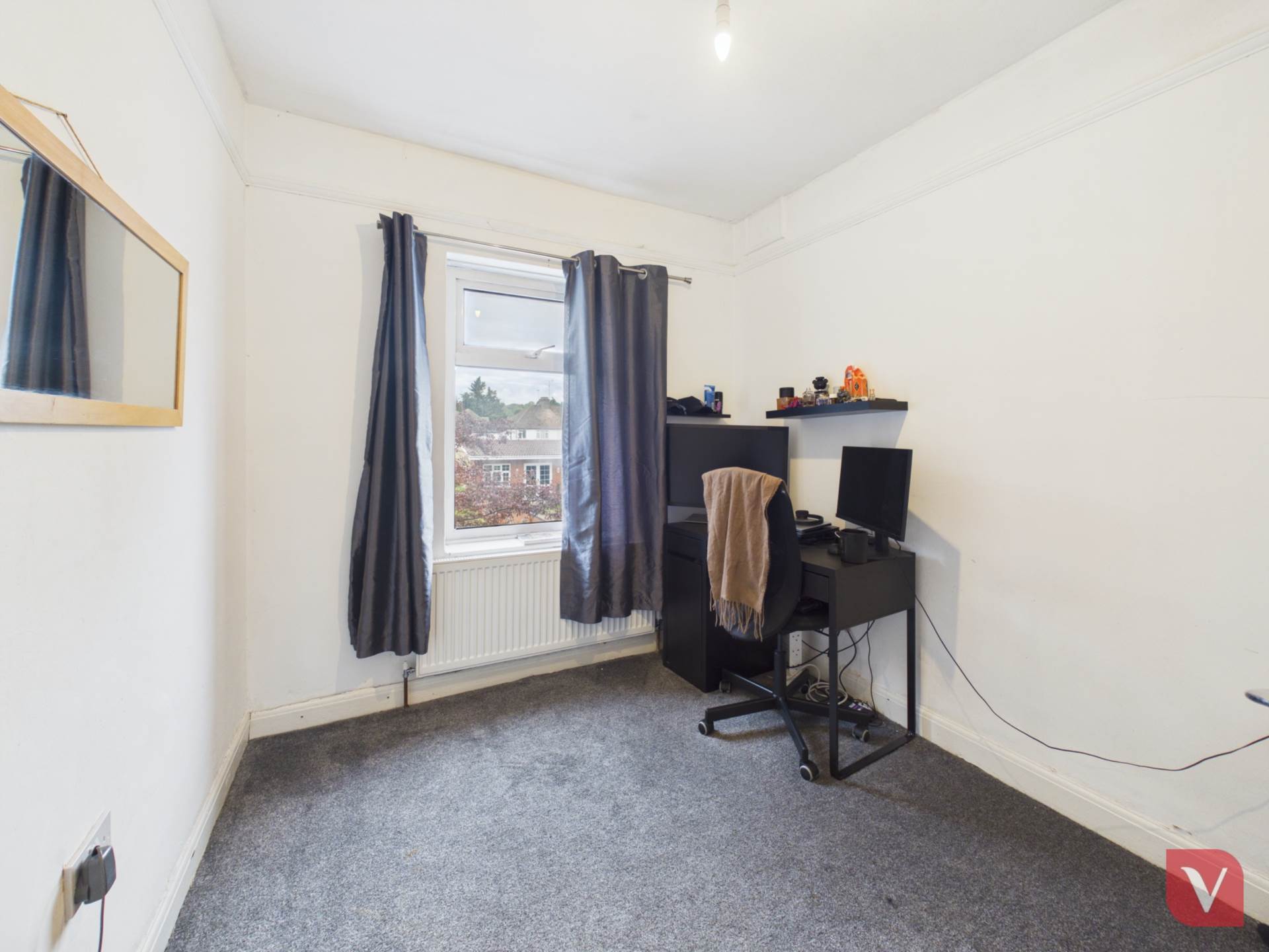 Dunstable Road, Luton, Image 9