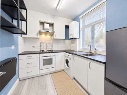 Dunstable Road, Luton, Image 3