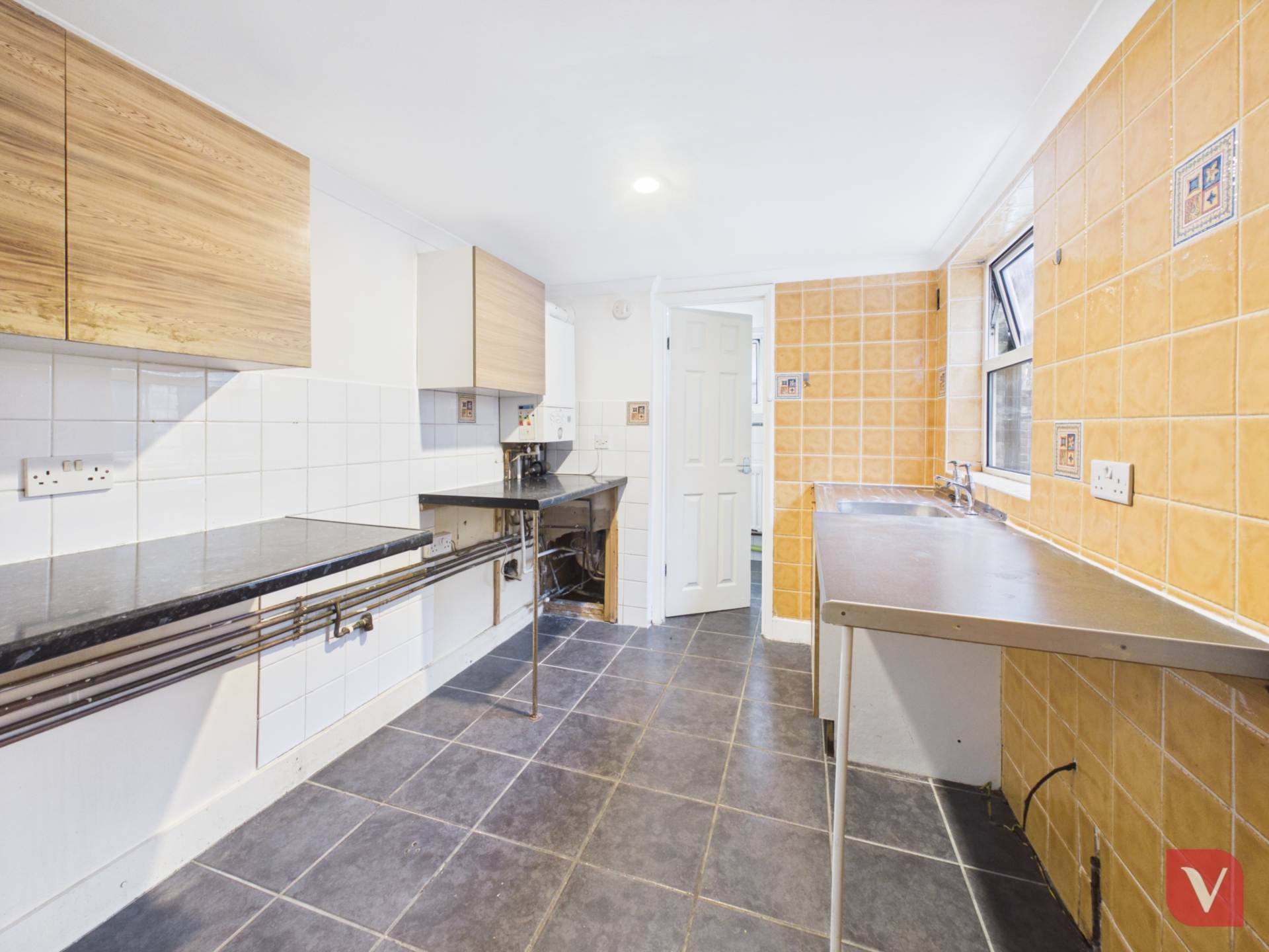 Grove Road, Luton, Image 4