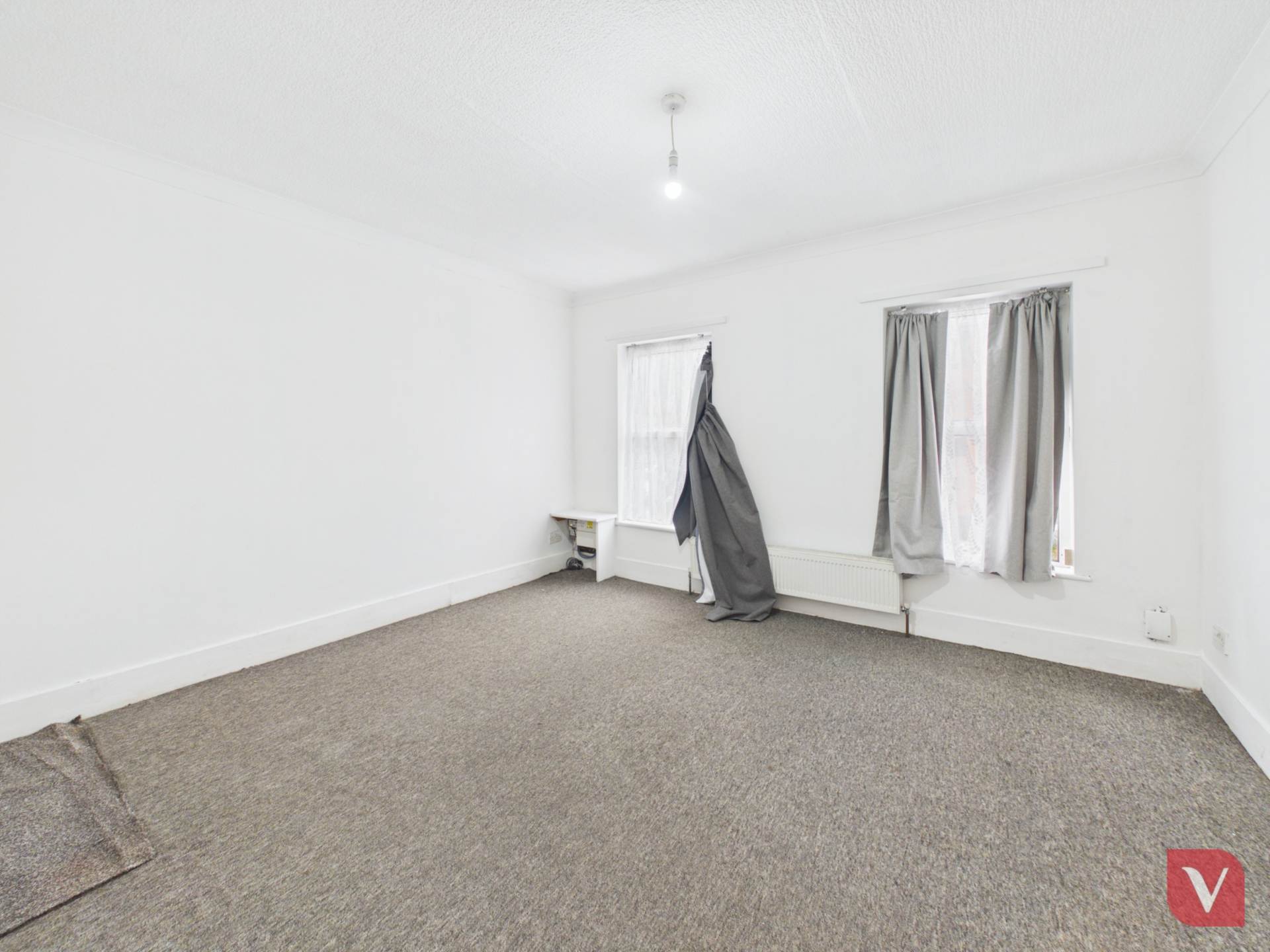 Grove Road, Luton, Image 8