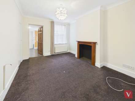 Grove Road, Luton, Image 2