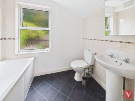 Grove Road, Luton, Image 9