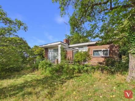 Mountfield Road & Plot of Land from Wardown Crescent