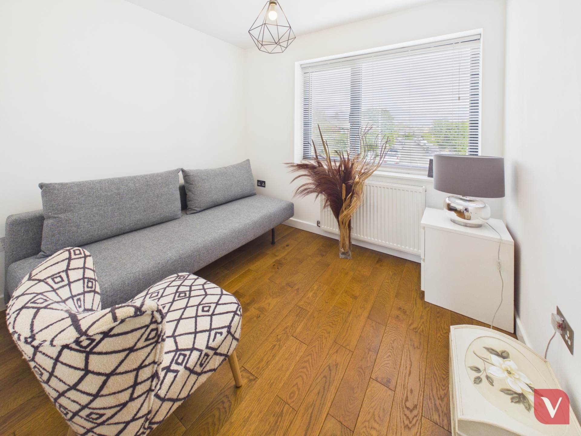 Felstead Way, Luton, Image 22