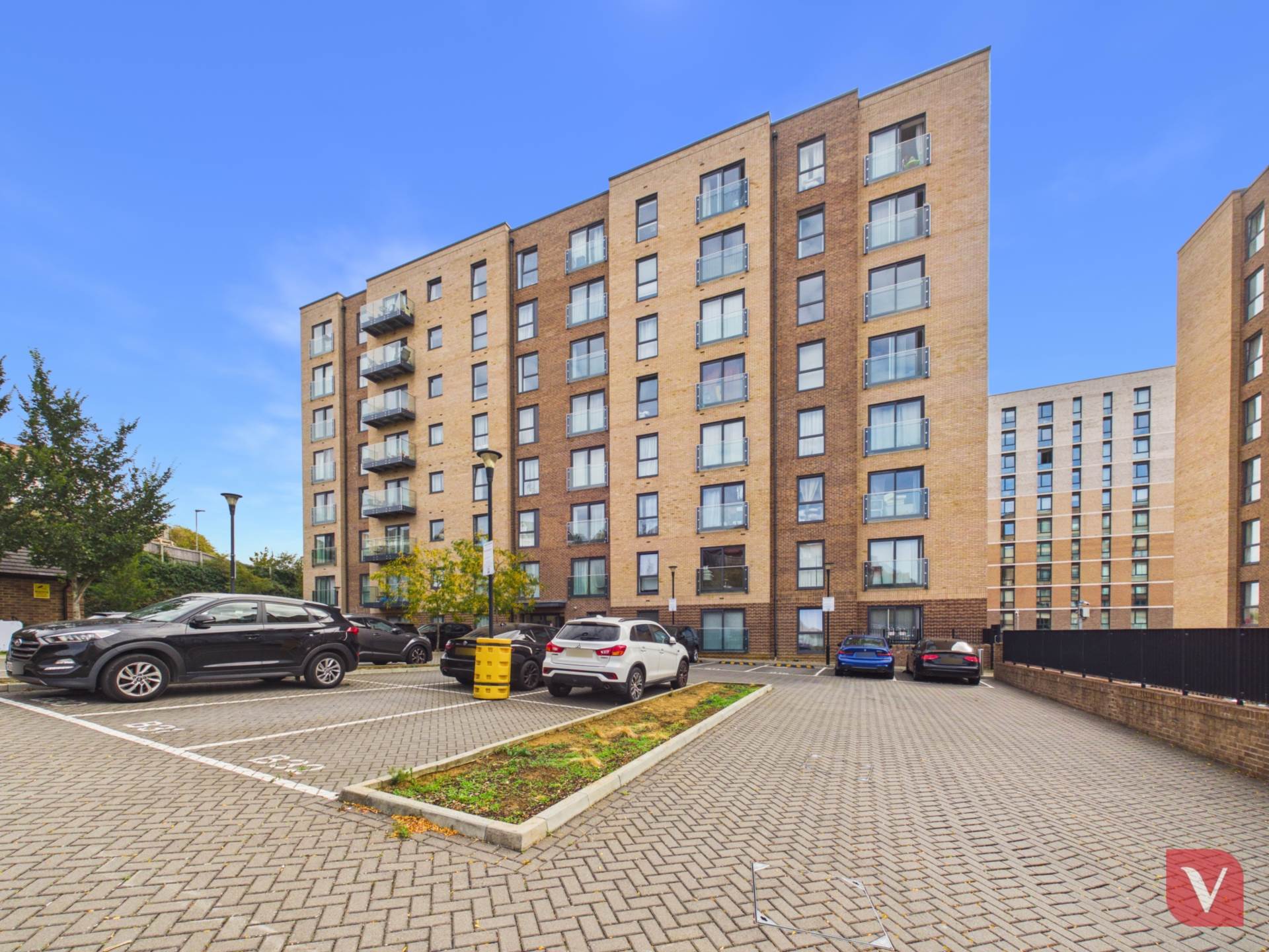 Brooklands Court, Stirling Drive, Luton, Image 1