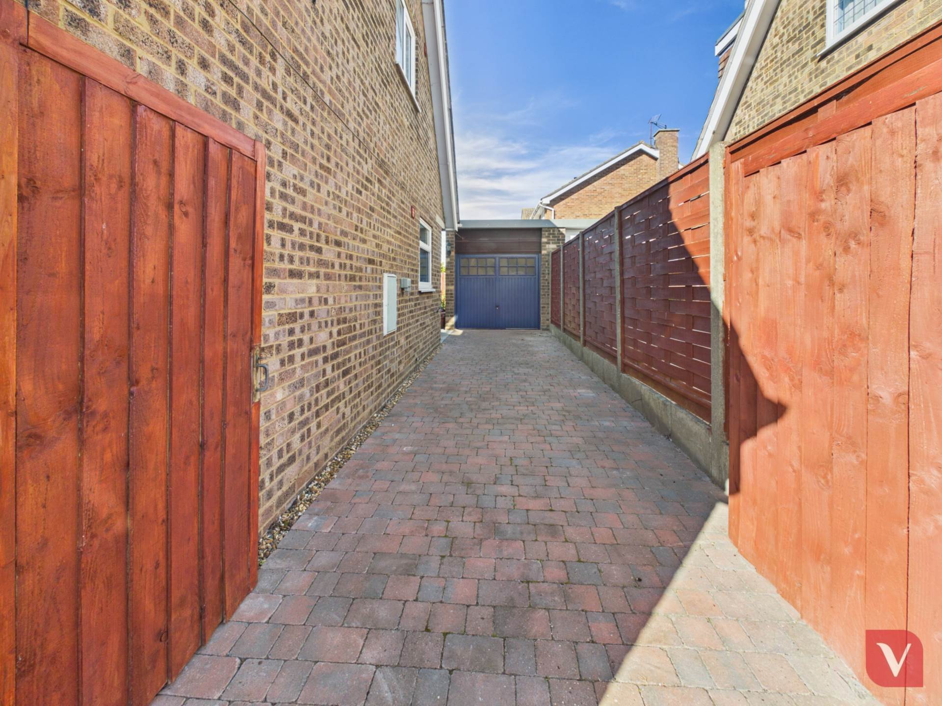 Turnpike Drive, Luton, Image 11