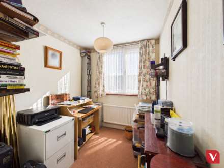 Turnpike Drive, Luton, Image 8