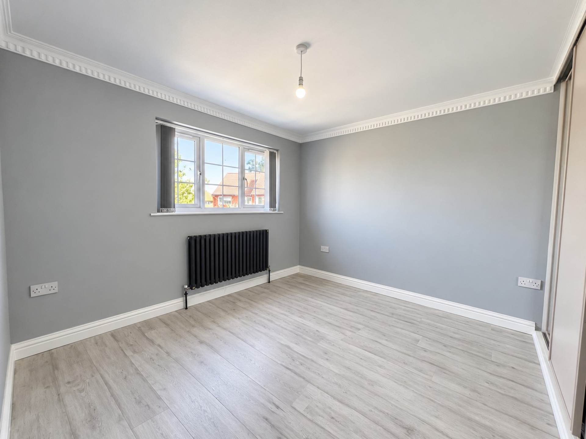 Anmer Gardens, Luton, Image 15