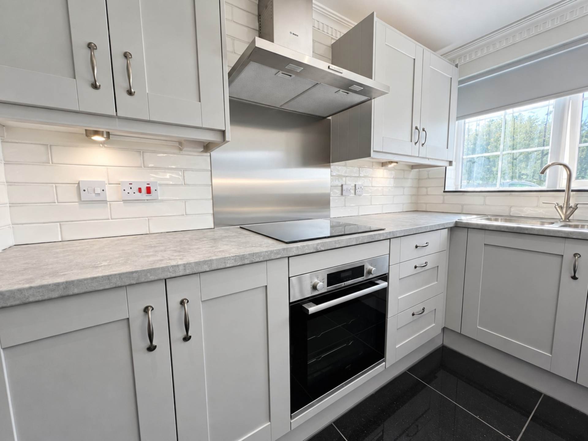 Anmer Gardens, Luton, Image 7