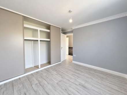 Anmer Gardens, Luton, Image 16
