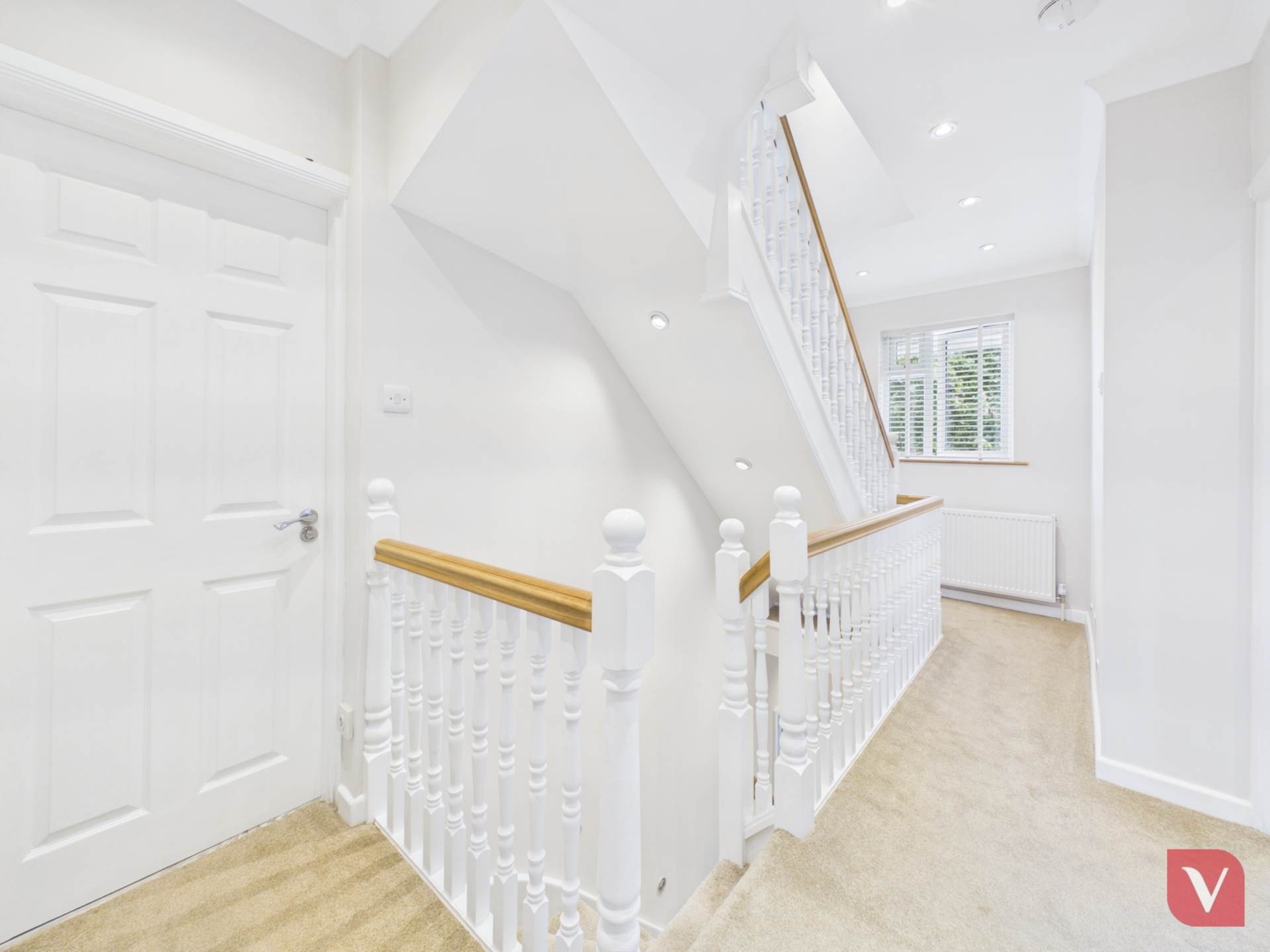 Heywood Drive, Luton, Image 11